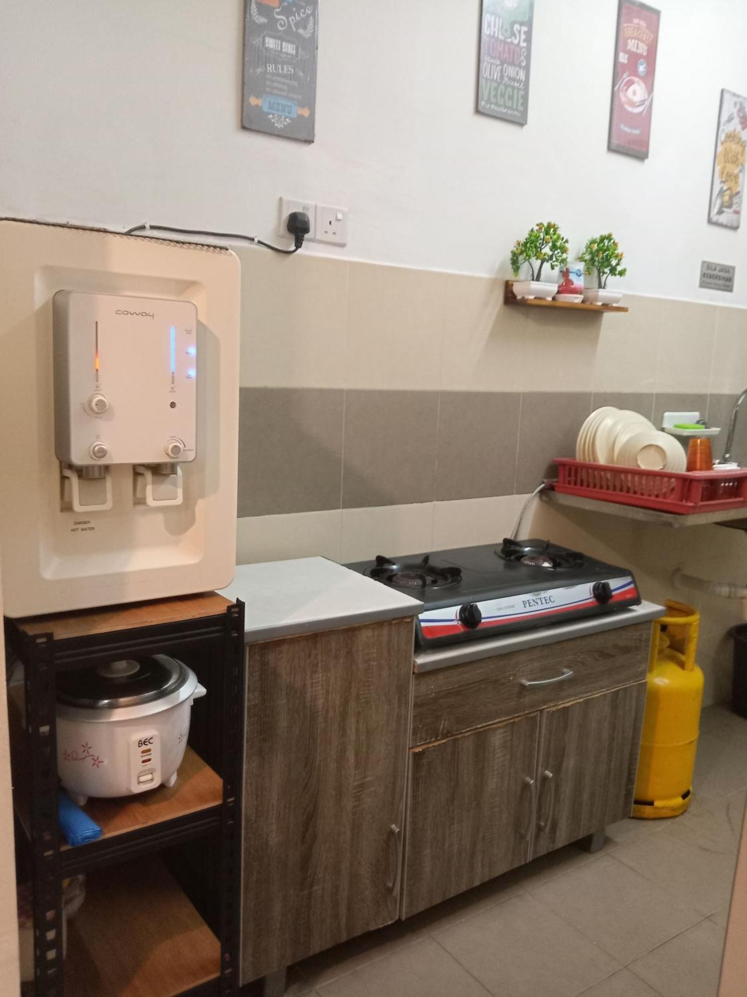 Homestay Budget Kuala Terengganu Tulipsia House Екстер'єр фото